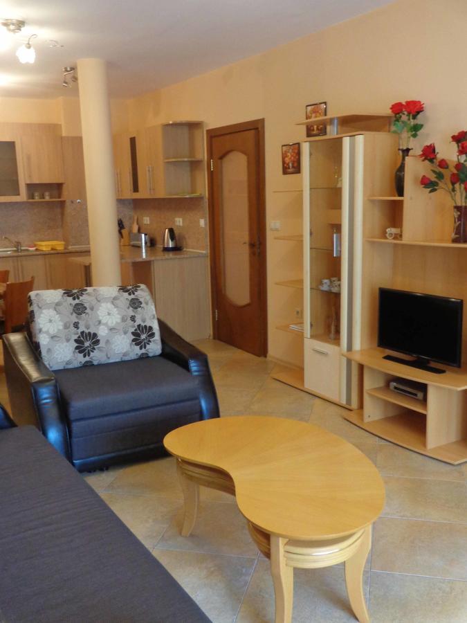 Comfort Zamenhof Varna Exterior photo